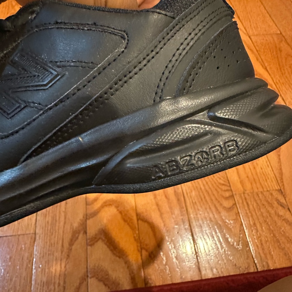 New Balance WX623AB3 Black Athletic Shoes with Supportive Midsole Like New - Picture 9 of 13